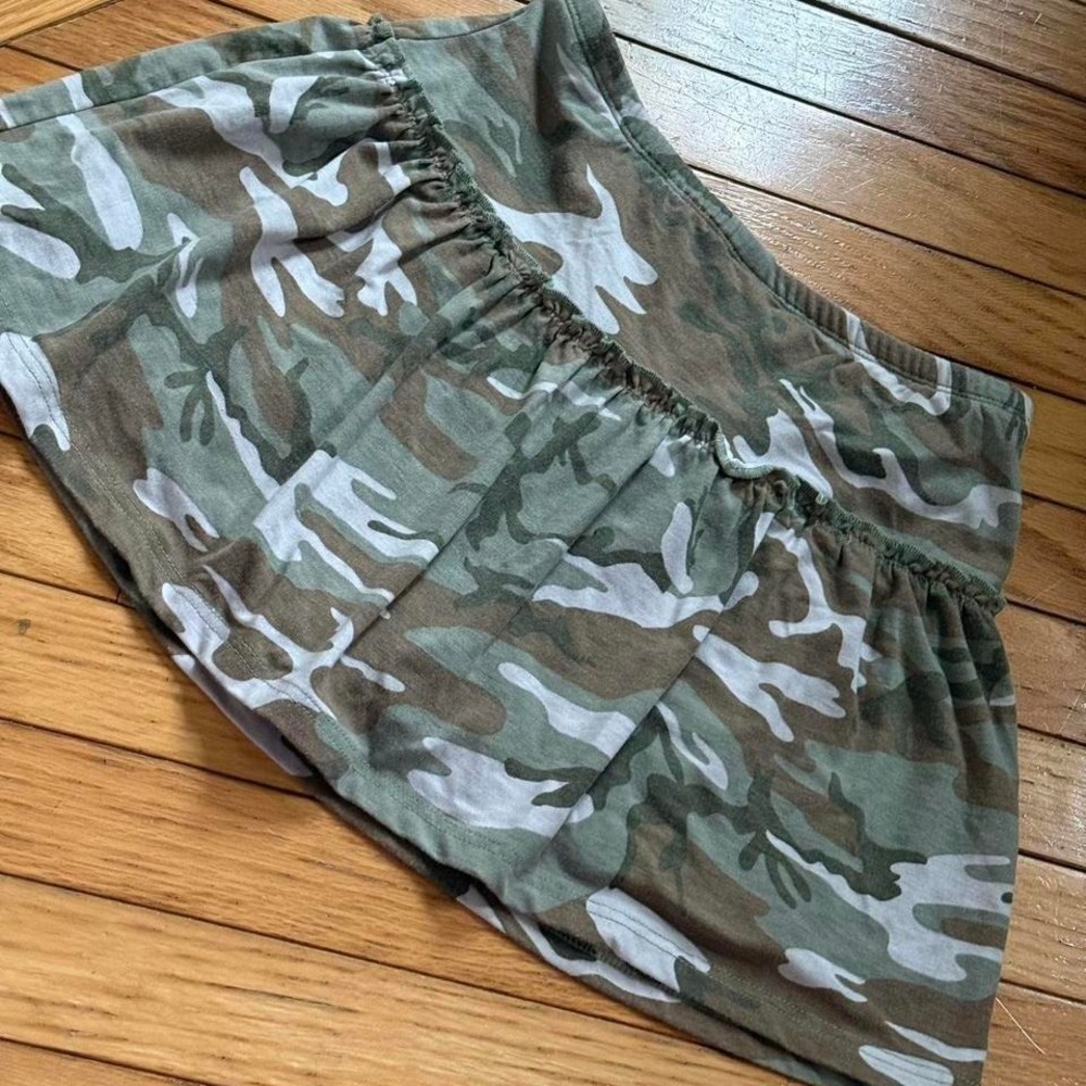 Y2K butterfly rhinestone camo skirt with built in shorts! - Picture 5 of 8